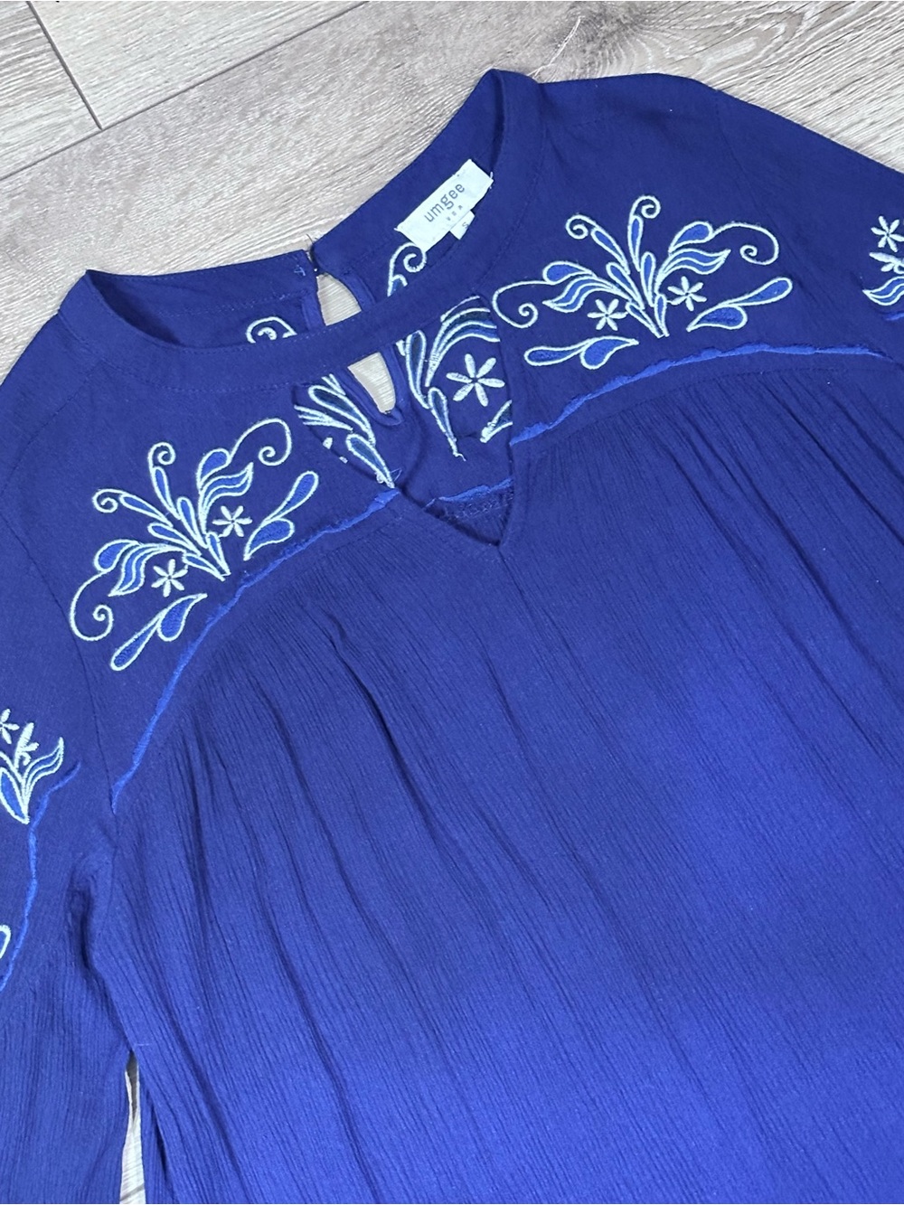 Umgee Navy Crinkle Gauze Floral Embroidered Mini Shift Dress *Read* - Picture 8 of 15